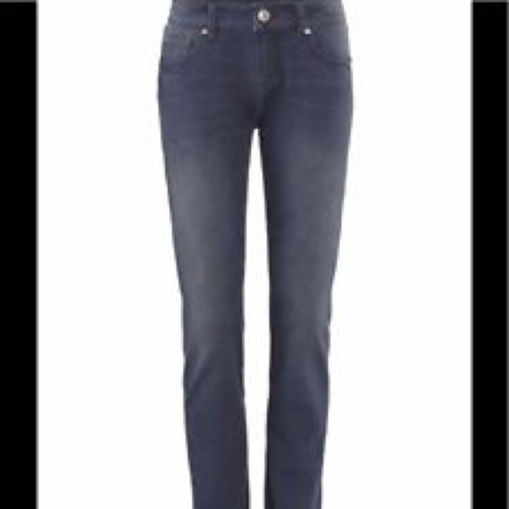 Cabi slim boyfriend jeans